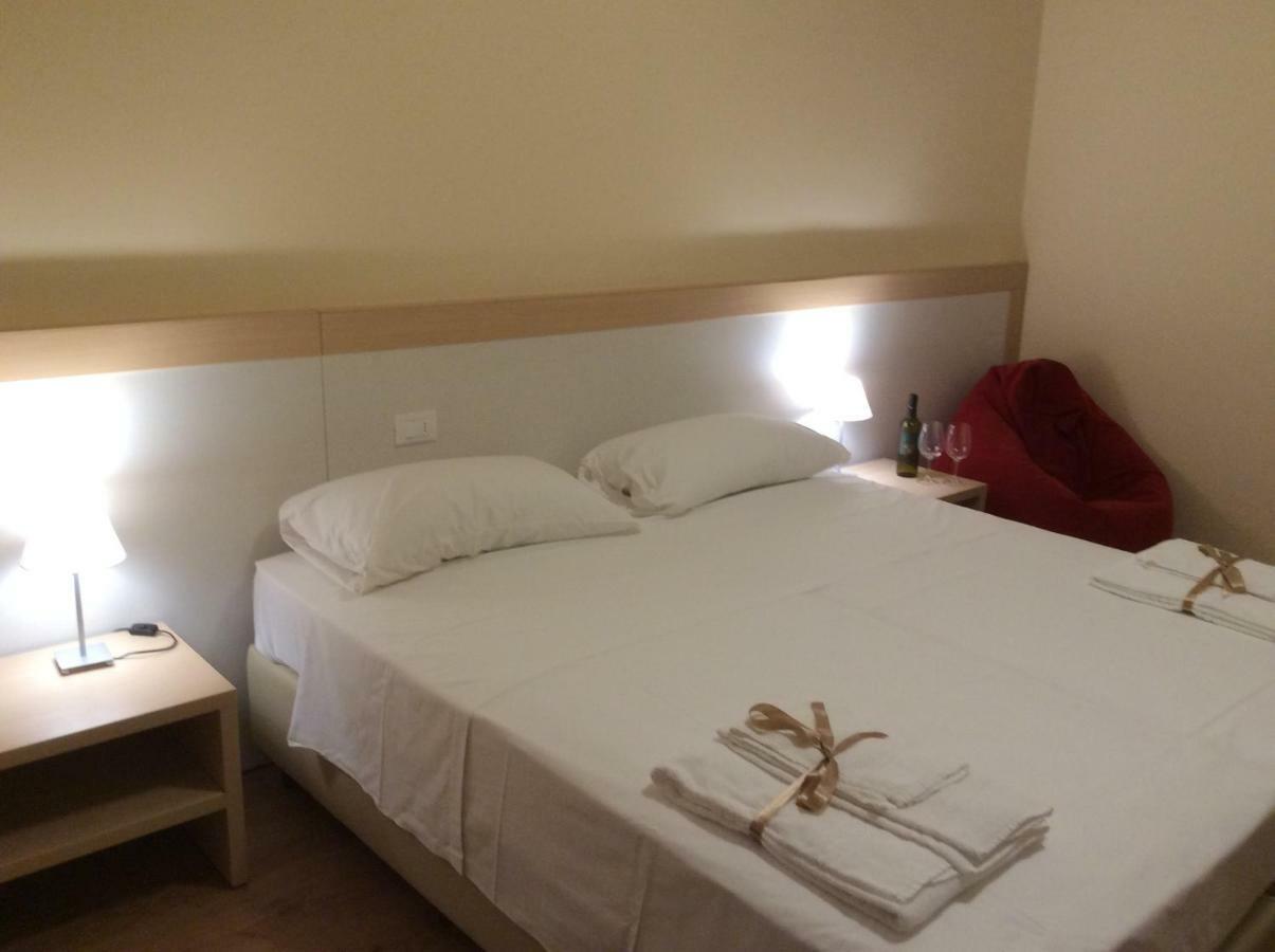 B&B Il Mondo Di Ross Verona Exteriör bild